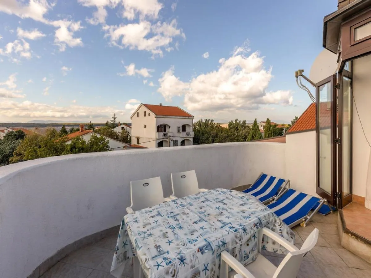 Apartments Ilija Njavro Jadranovo