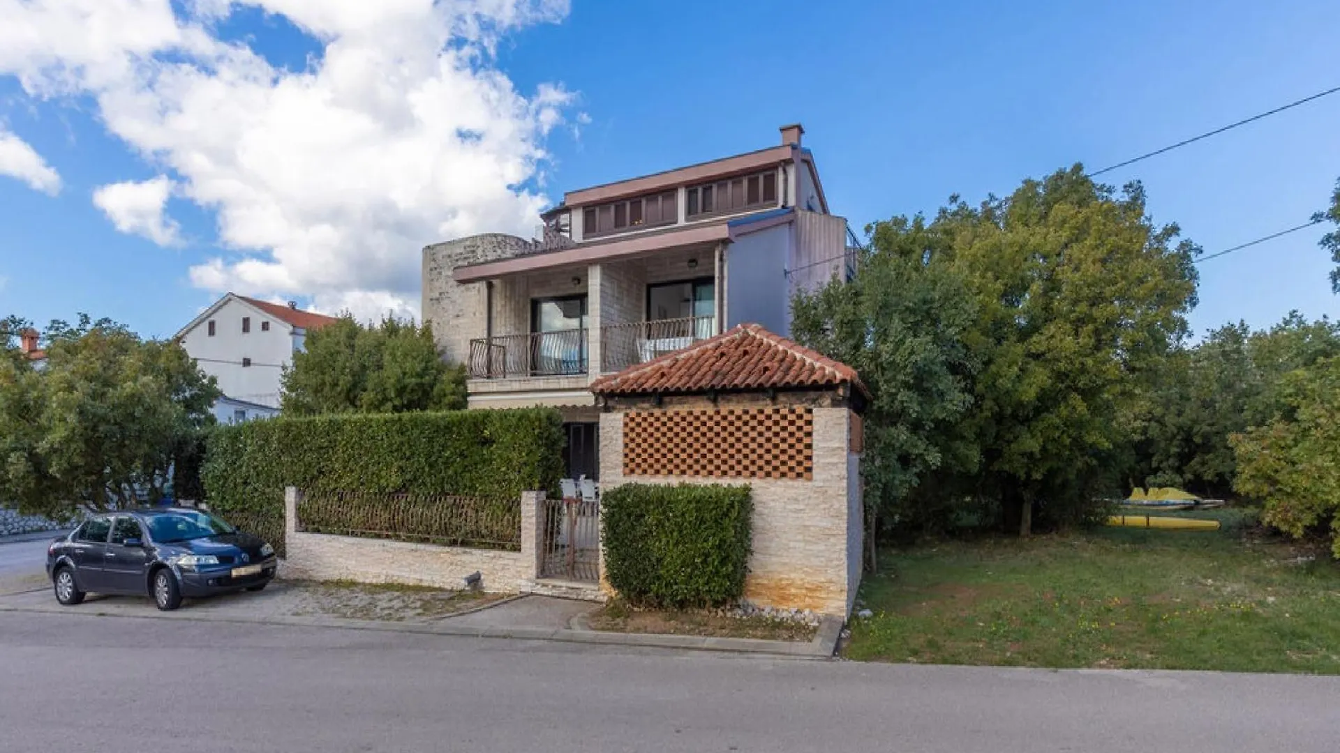 Apartments Ilija Njavro Jadranovo