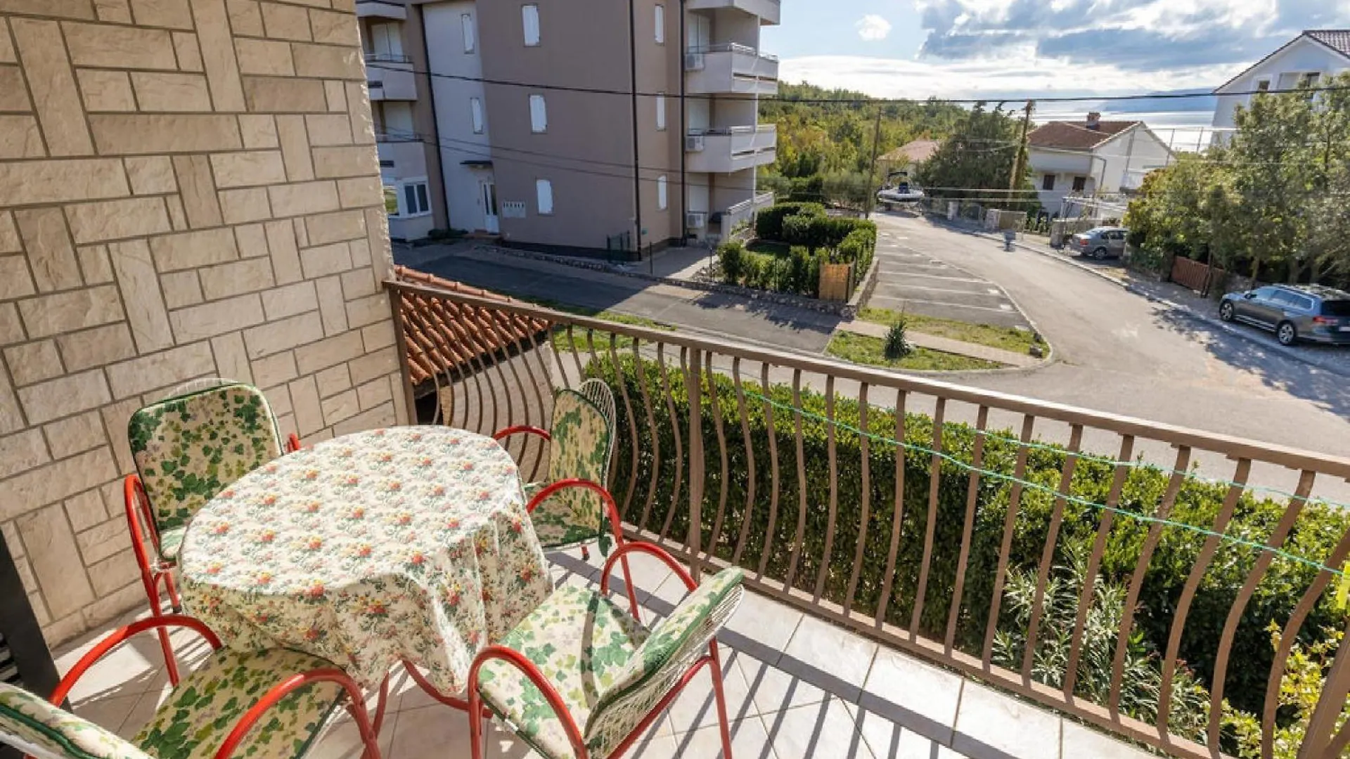 Apartments Ilija Njavro Jadranovo